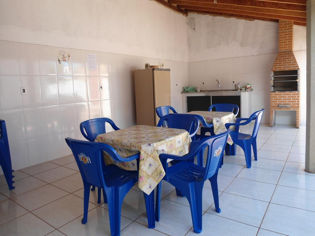 Casa Temporada Gratao 06 Min Dos Parques Thermas Olimpia Bilik gambar
